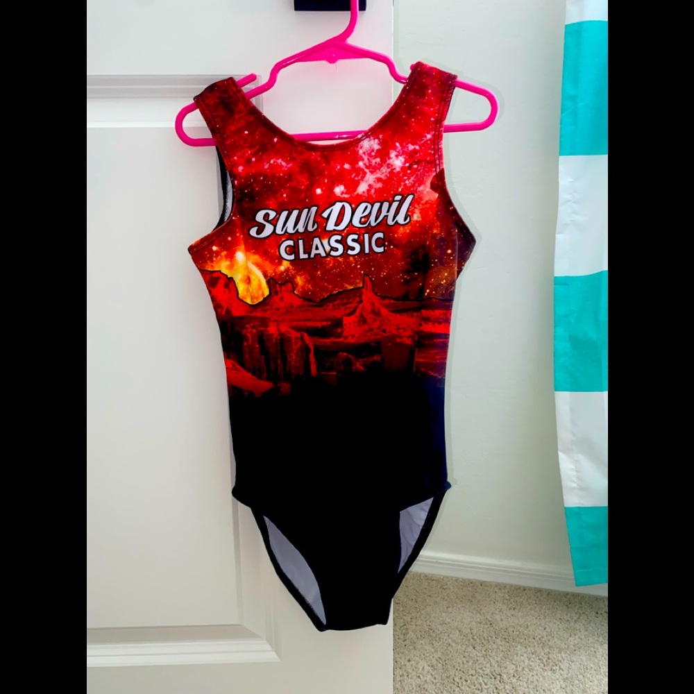 Beautiful sun devil Leo destira CL